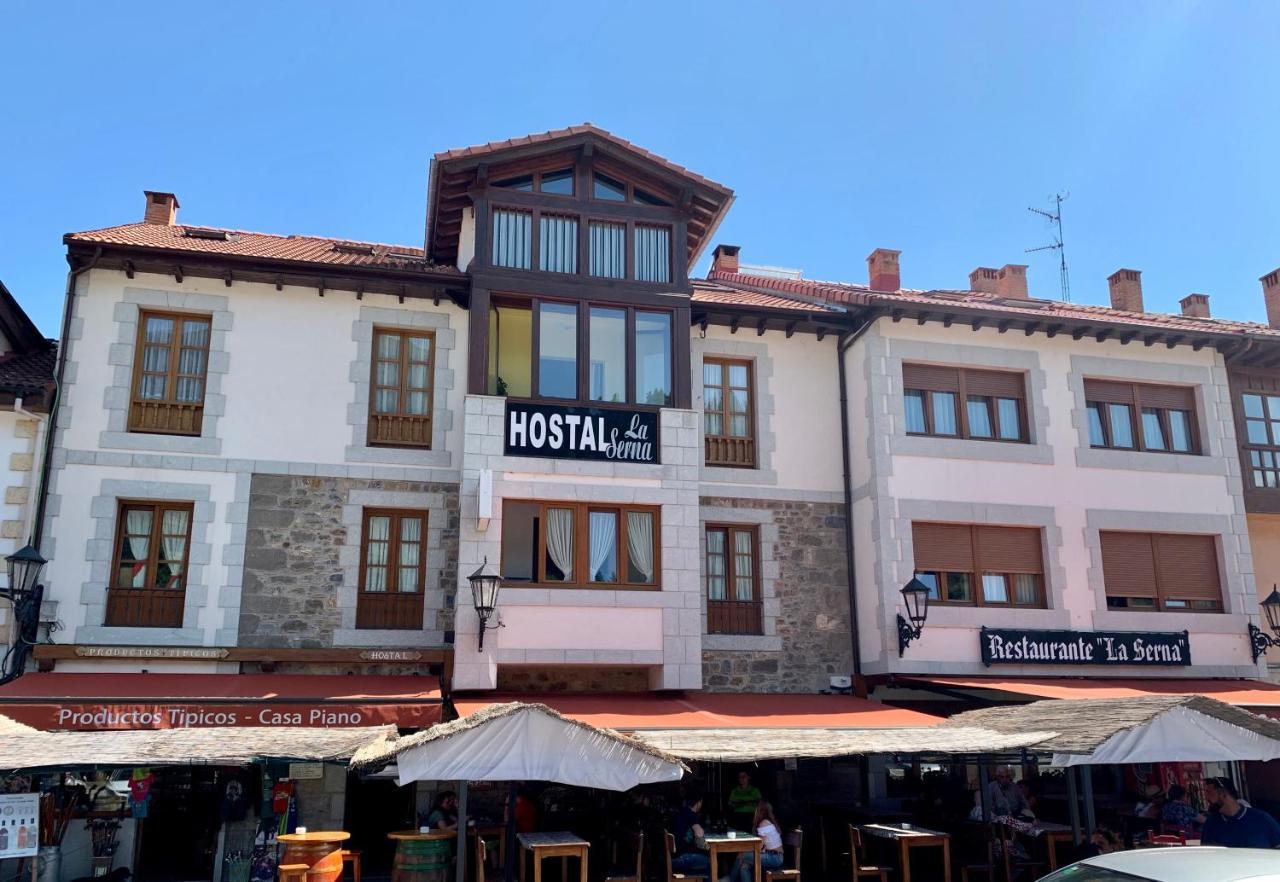 Отель Hostal La Serna Потес Экстерьер фото